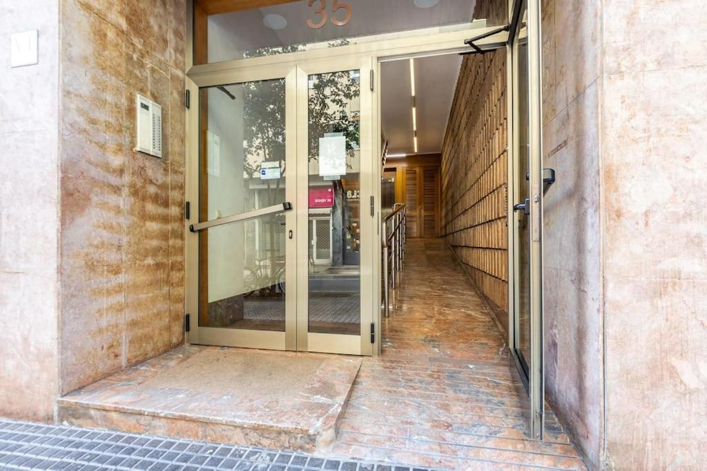 Terraza Playa Y Calle Peatonal Ess03377 San Sebastian Exterior photo